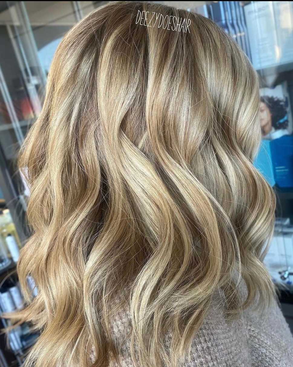 Hue Hair Lounge Services Graphics Background